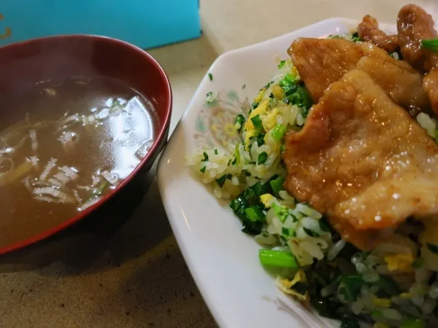 ほうれん草焼飯を頂きました。|momongatomoさん