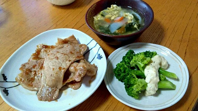 しょうが焼き＆野菜スープ＆ブロッコリーのせるソース|たかこさん