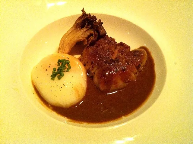 foie gras w poached egg n maitake mushroom|hminさん