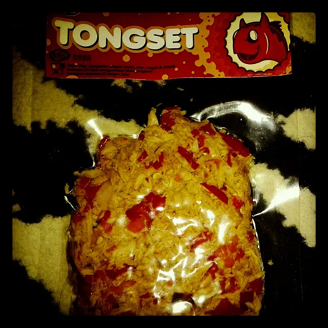 tongset|andiniveraniさん