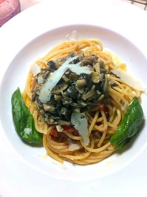 Spagetti Con Funghi e Pecorino|kimurasatoshitogoonapicnicさん