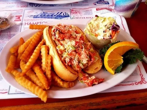 Snapdishの料理写真:Lobster Roll|stephanie mizuhaさん