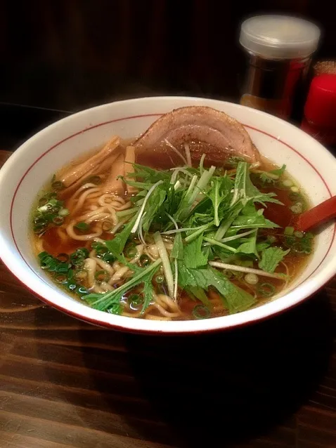 百代 醤油ラーメン 大盛|さとうです。さん