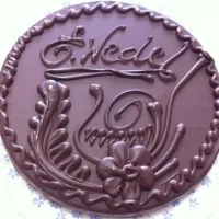 ポーランドで買って来た老舗Wedelのチョコレート。父の日のお茶会に出してみました。やっぱええ味やわぁ。