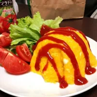 Snapdishの料理写真:オムライス♪( ´▽｀)|あるまじろ。さん