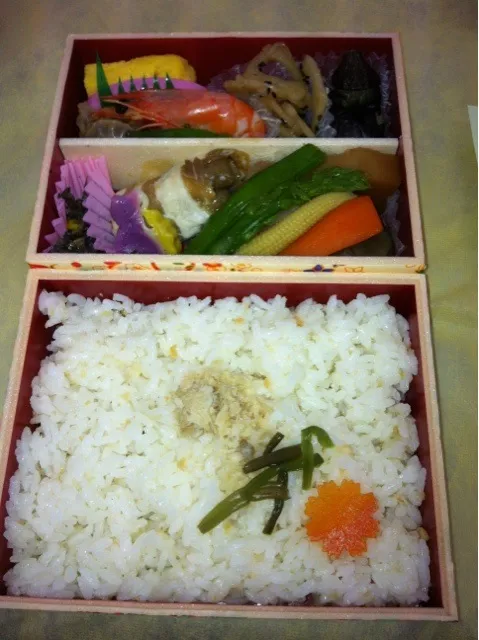 お弁当🍱🍵|ひさちゃん👸さん