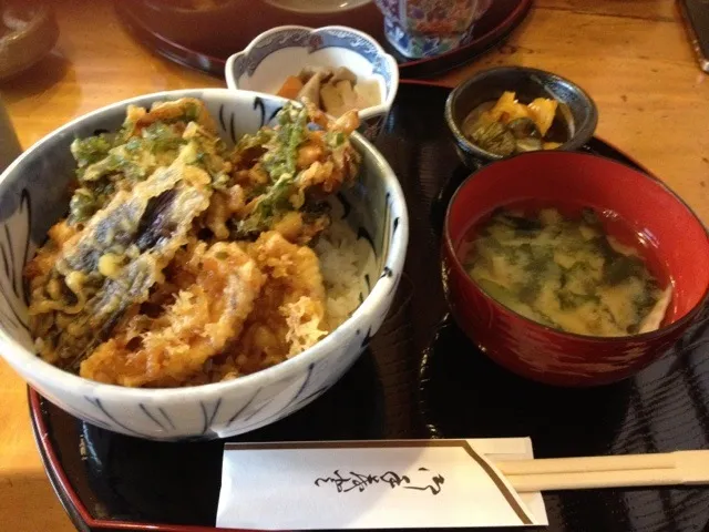 Snapdishの料理写真:ふぐ天丼|kazzさん