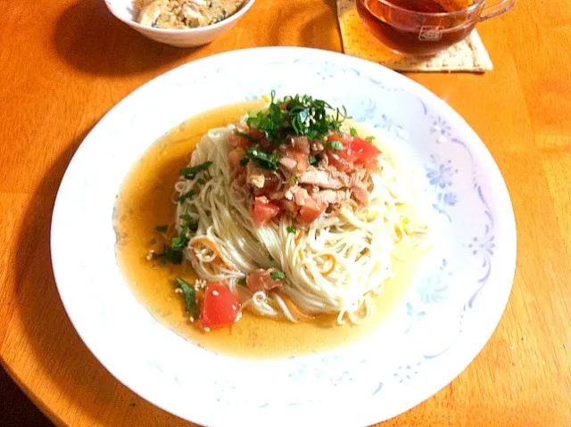 トマトツナそうめん|ちびさん