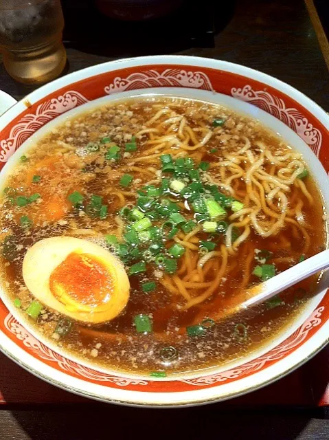 水道橋 麺一筋 かけラーメン玉子入り！|moririyyyさん