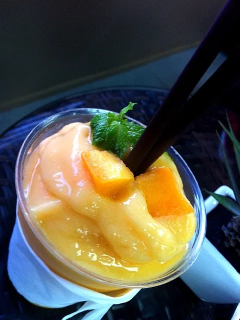 smoothy mango|Issara. 🍴さん