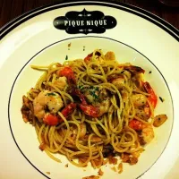 white wine with prawn aglio olio|Arra Noorさん