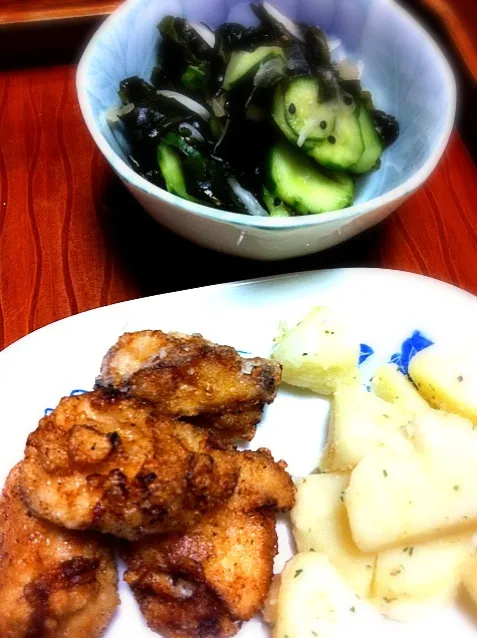 鶏胸の唐揚げ・粉ふき芋・ワカメと胡瓜の酢の物|reiさん