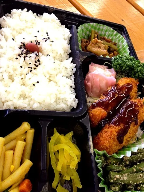 学校の購買弁当400円|ヨッチャンさん