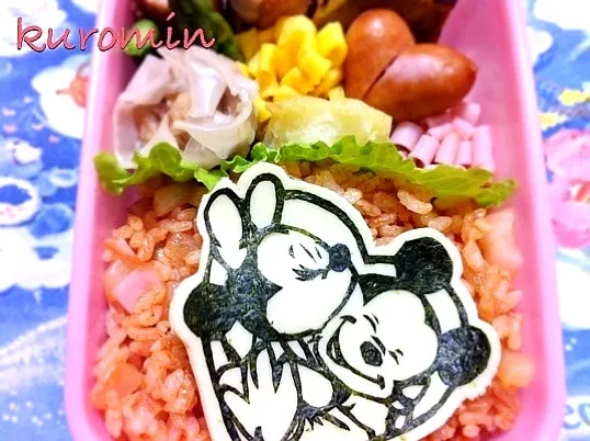 ミッキー♡ミニー海苔切り弁当|くみ(•◡•)さん