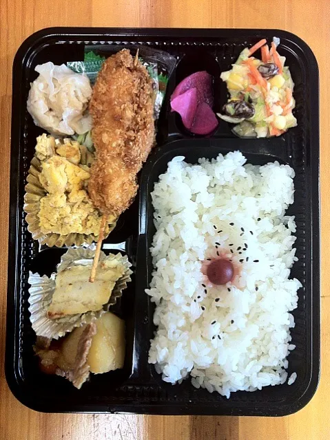 日替わり幕の内弁当|たんぽぽ娘さんさん