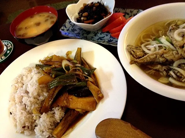 ナスと万願寺唐辛子の味噌炒めプレートとか|taichiさん