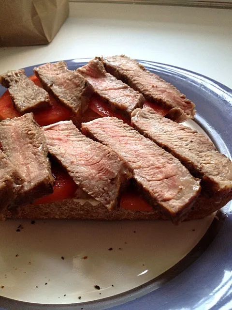 Snapdishの料理写真:open ribeye sandwich|kateさん