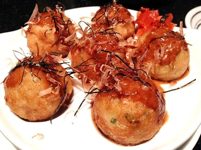 Snapdishの料理写真:Takoyaki|junejarさん