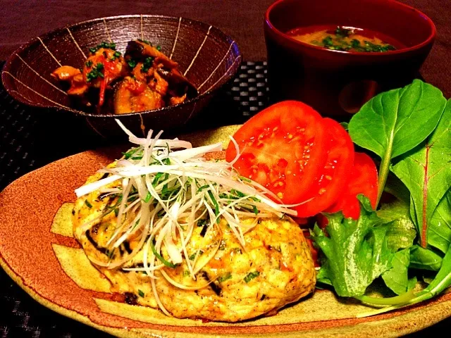 豆腐ひじきハンバーグニンニク醤油ソース定食|ちび隊長さん