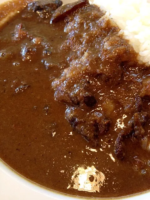 Snapdishの料理写真:宇部牛 牛すじカレー|annexさん