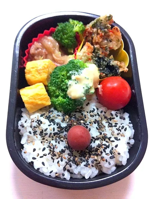 Snapdishの料理写真:年中さん息子へ、日の丸弁当♪|Mikkaさん