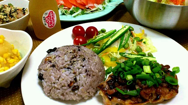 ふたりde鶏肉ソテーもろみ味噌和え|まにまぁるさん