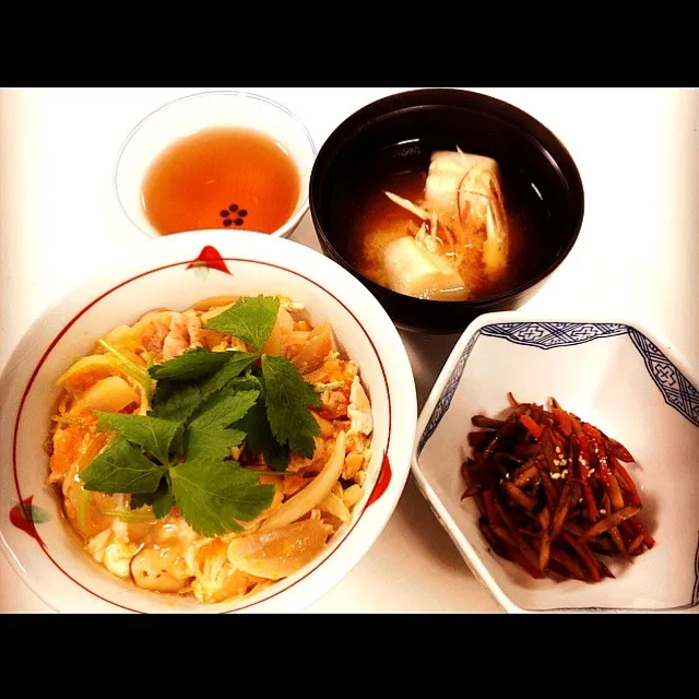 料理教室  親子丼♡きんぴらごぼう♡みょうがのみそ汁|gumicoさん