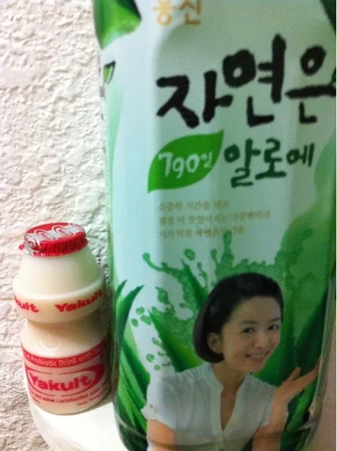 yakult & aloe vera drink|helsieさん