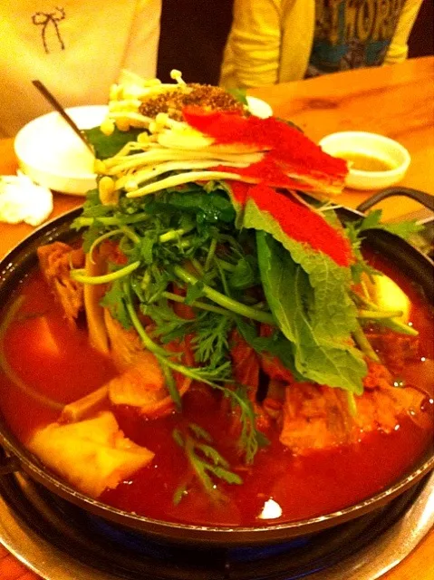 Dino bone kimji hot pot|Marmeaw BlueCupさん