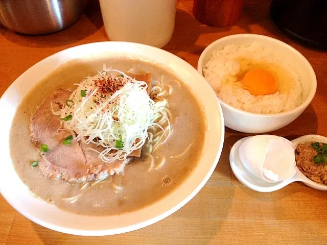 鶏ラーメン、卵かけご飯|warachamさん