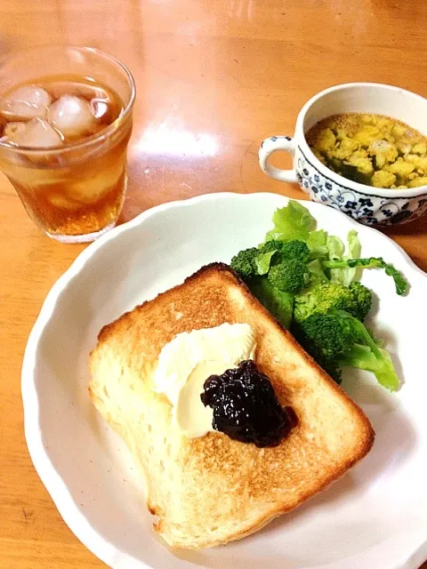 豆腐のパンで朝ごはん(^ ^)|りんさん