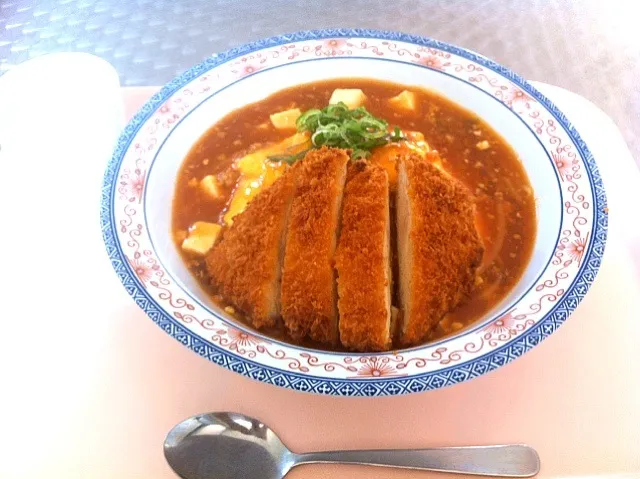 天津麻婆丼大盛りチキンカツのせ|しゅーさん