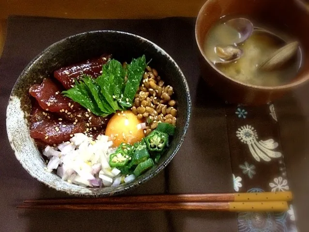 ねばねば丼♩|まなちゃさん