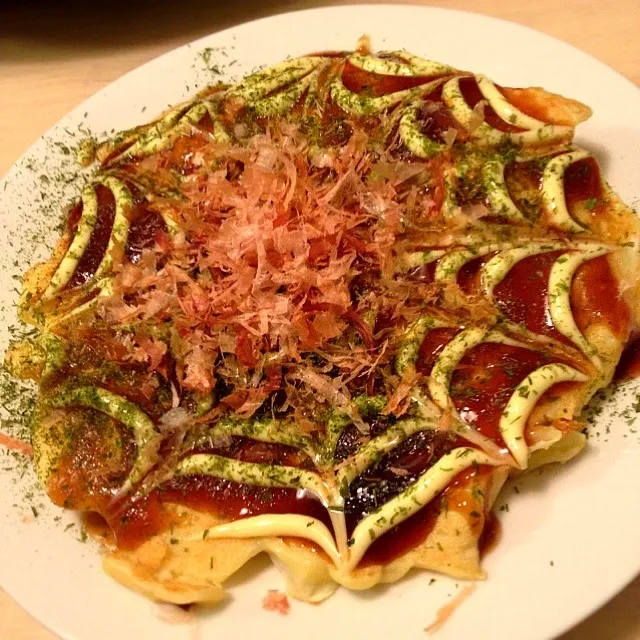 餅チーズお好み焼き♡模様を真似っこしたらなんかスパイダーマンみたい(^^;;|ニコさん