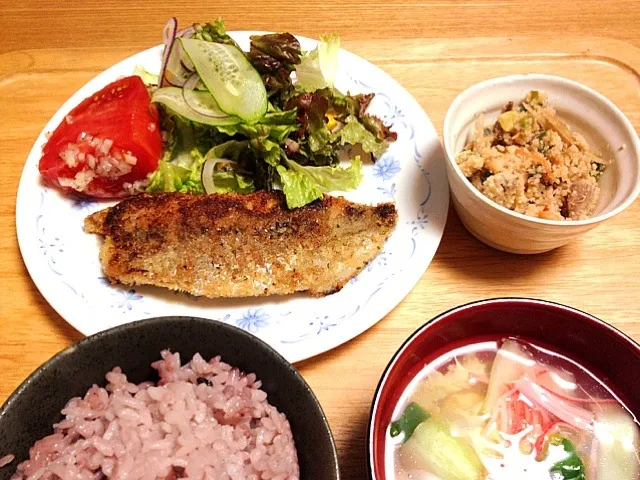 鯵のチーズパン粉焼きと青梗菜の卵スープの晩ご飯|なおさん