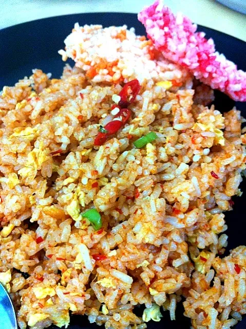 Snapdishの料理写真:nasi goreng kampung|farhah waheedaさん