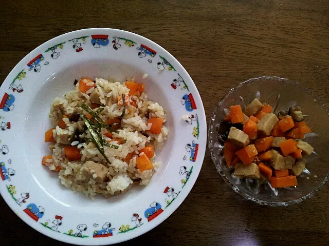 Snapdishの料理写真:高野豆腐の混ぜご飯|カズミさん