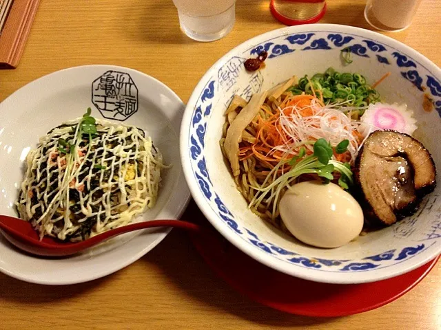 冷し油そば+ハーフタマヨ丼|vhjさん