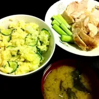 Snapdishの料理写真:鶏もも肉の酒蒸し|みかさん