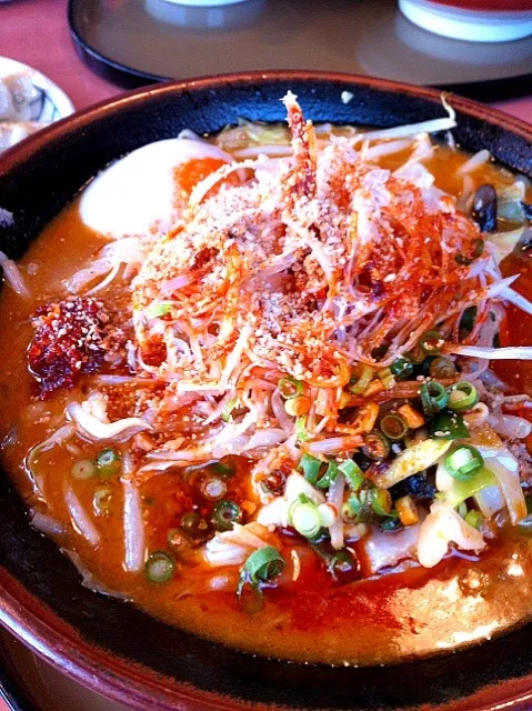 Snapdishの料理写真:野菜たっぷりネギ辛味噌ラーメン|ももさん