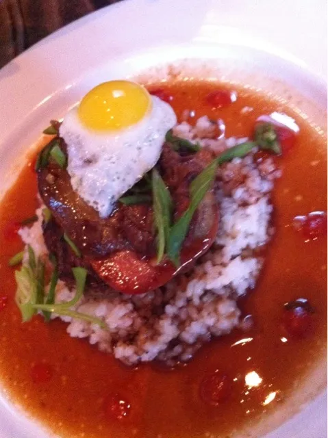 foie gras loco moco quail egg spam hamburger|helsieさん