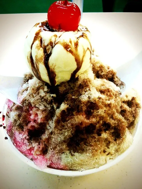 Snapdishの料理写真:ice kacang kampong|Ahmad Nazri Mohamed Naimさん