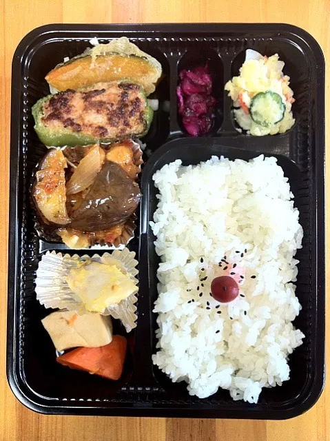 日替わり幕の内弁当|たんぽぽ娘さんさん