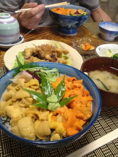 赤白うに丼（＾∇＾） やわいタコザンギ（＾∇＾）|しーさん