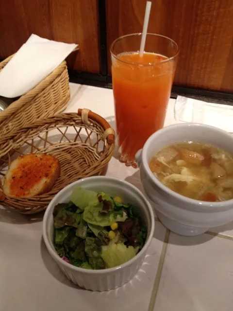 ランチ  副菜|おっちさん