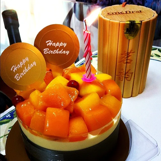 Mango birthday cake|PeonyYanさん