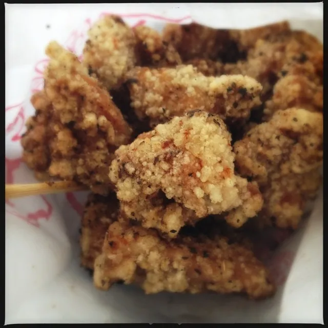 Snapdishの料理写真:Popcorn Chicken with Basil|stephanie mizuhaさん