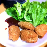 Snapdishの料理写真:豆腐と挽き肉のハンバーグ風ナゲット！|masakingstonさん