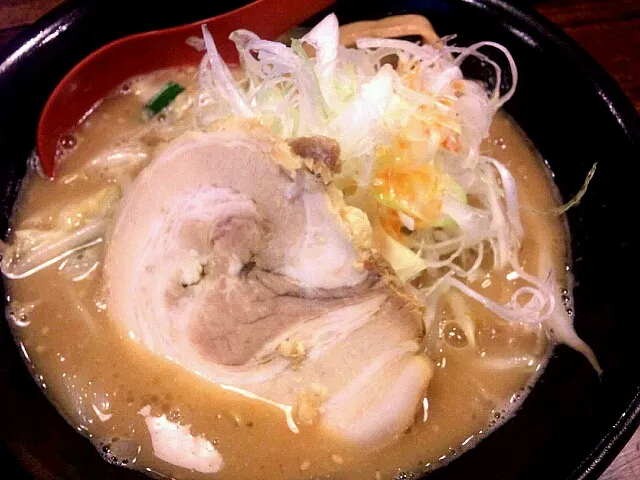 Snapdishの料理写真:味噌ラーメン|MINORU SUYAMAさん