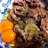 牛丼〜なんと双子卵〜|青木 陽子さん